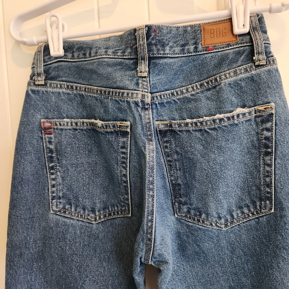BDG 90s Mid Rise Bootcut Leg Jeans